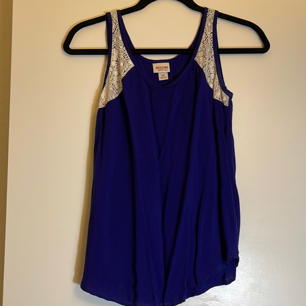 Perfect condition blue tank with lace trimming on front only
